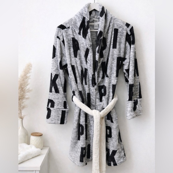 PINK Victoria's Secret Other - PINK Victoria's Secret Gray & Black Robe